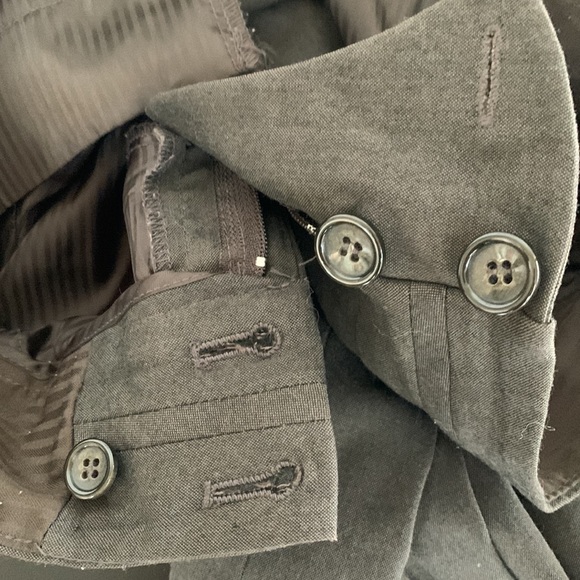 The Limited Women’s Dress Pants. Size 8 - Picture 8 of 8